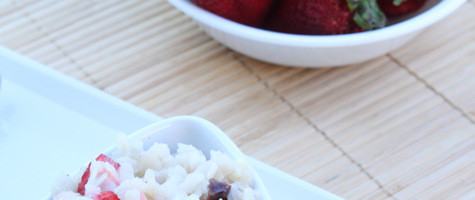 Oats, Strawberry and Yogurt Parfait- Healthy Parfait Breakfast
