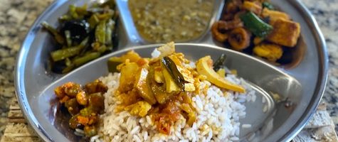 Kerala Pothichoru – Kerala Meal Wrapped In Banana Leaf, Vazhayila