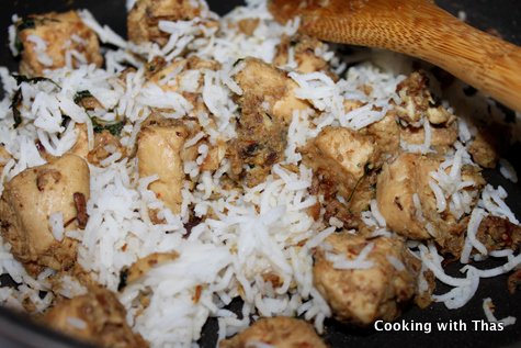 almond chicken with rice