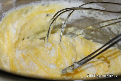 making-butter_cupcake