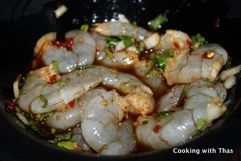 shrimp marinating