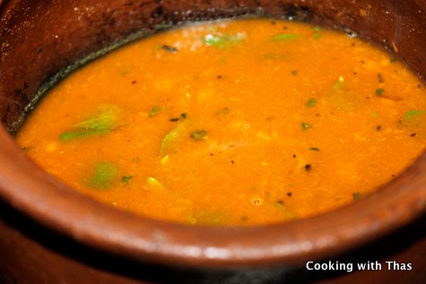 clay pot fish curry making