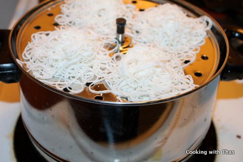cooking idiyappam