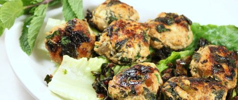 Tricolor Chutney – Spinach Chutney, Coconut Chutney and Tomato Chutney