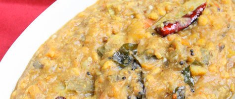 Broccoli Yogurt Soup (Topped with Bean Sprouts)