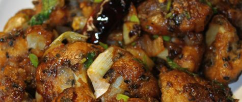 Drumstick Coconut Curry or Muringakka Thenga ozhichu kootan