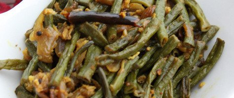 Chicken and Peas Curry – in Tomato Sauce