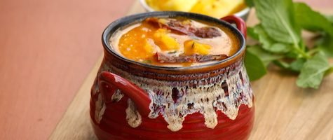Strawberry Pulissery or Strawberry in Coconut and Yogurt Gravy- Kerala Pulissery
